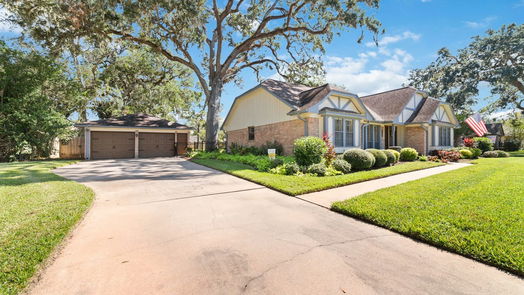 Lake Jackson 1-story, 3-bed 132 Arrowwood Street-idx