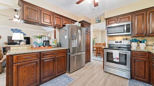 Lake Jackson 1-story, 3-bed 132 Arrowwood Street-idx