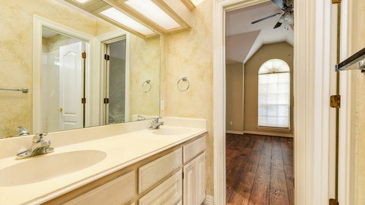 Lake Jackson null-story, 4-bed 67 Rosewood Street-idx