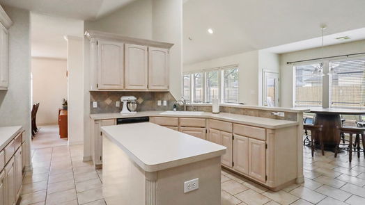 Lake Jackson 2-story, 4-bed 54 Mahogany Court-idx