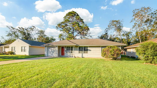 Lake Jackson null-story, 4-bed 131 Laurel Street-idx