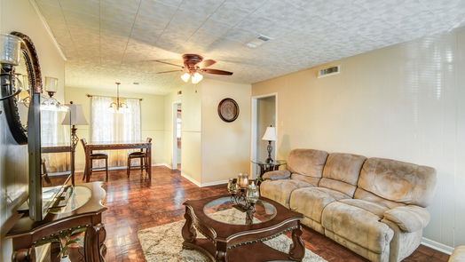 Lake Jackson null-story, 4-bed 131 Laurel Street-idx