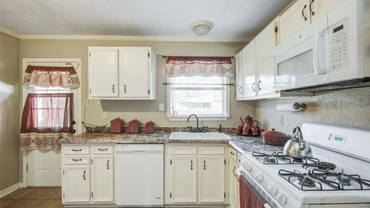 Lake Jackson null-story, 4-bed 131 Laurel Street-idx