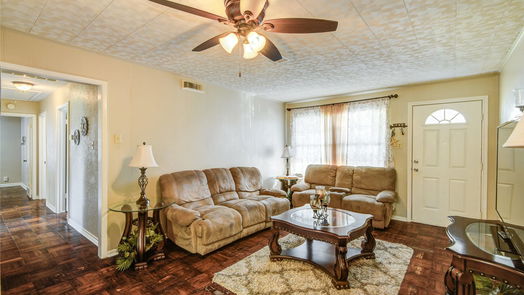 Lake Jackson null-story, 4-bed 131 Laurel Street-idx