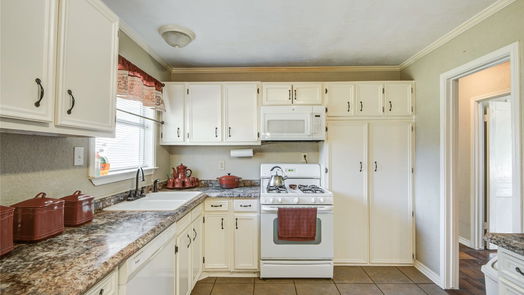 Lake Jackson null-story, 4-bed 131 Laurel Street-idx