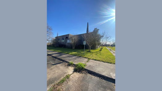 Lake Jackson null-story, null-bed 120 Silverbell Circle-idx