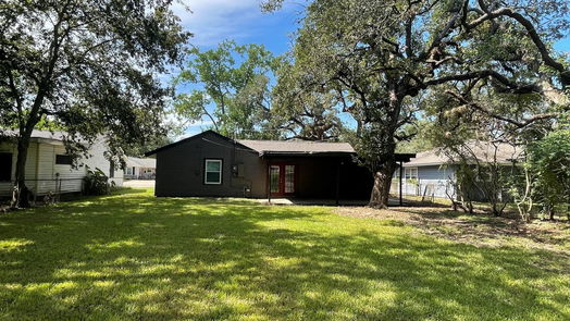 Lake Jackson 1-story, 3-bed 207 Cypress Street-idx