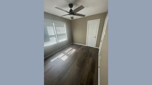 Lake Jackson 1-story, 3-bed 207 Cypress Street-idx