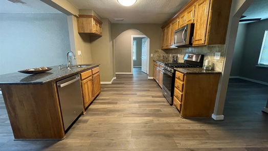 Lake Jackson 1-story, 3-bed 207 Cypress Street-idx