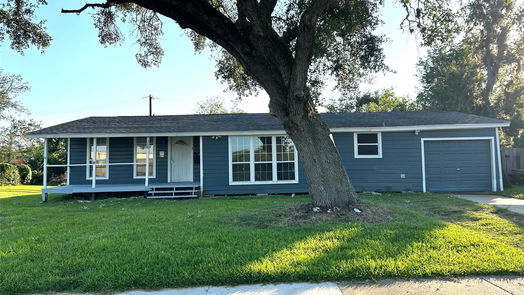 Lake Jackson null-story, 4-bed 306 Center Way Street-idx