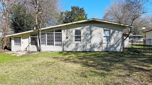 Lake Jackson null-story, 4-bed 216 Camellia Street-idx