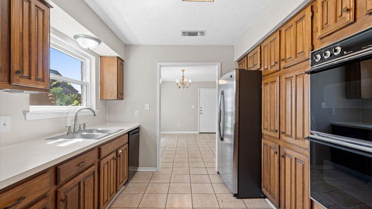 Lake Jackson 1-story, 3-bed 123 Ironwood Street-idx