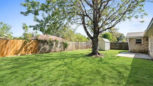 Lake Jackson 1-story, 3-bed 123 Ironwood Street-idx