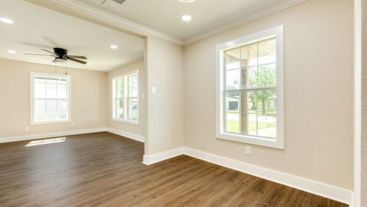 Lake Jackson 1-story, 4-bed 104 Forest Oaks Lane-idx