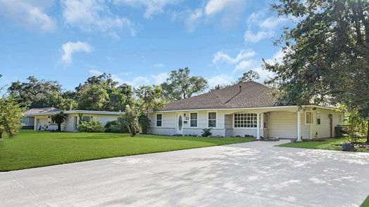 Lake Jackson 1-story, 3-bed 935 Magnolia Street-idx