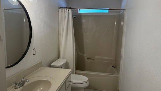 Lake Jackson 2-story, 3-bed 130 Daffodil Street-idx