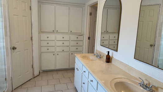 Lake Jackson 2-story, 3-bed 130 Daffodil Street-idx