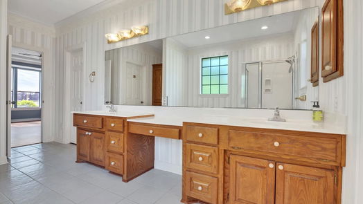 Lake Jackson 2-story, 4-bed 816 Lake Road-idx