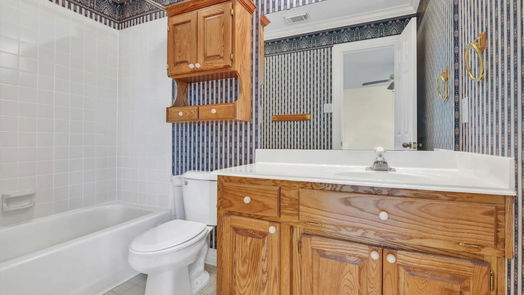 Lake Jackson 2-story, 4-bed 816 Lake Road-idx