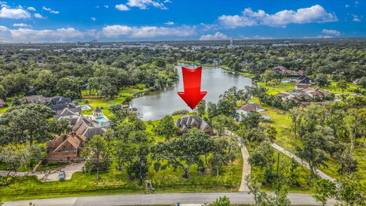 Lake Jackson 2-story, 4-bed 816 Lake Road-idx