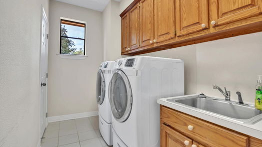 Lake Jackson 2-story, 4-bed 816 Lake Road-idx