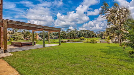 Lake Jackson 2-story, 4-bed 816 Lake Road-idx