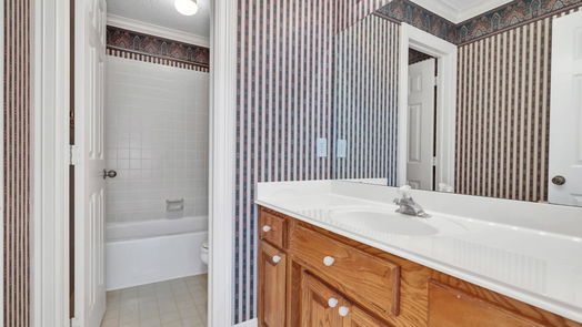 Lake Jackson 2-story, 4-bed 816 Lake Road-idx