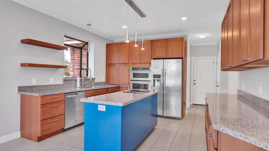 Lake Jackson 2-story, 4-bed 816 Lake Road-idx