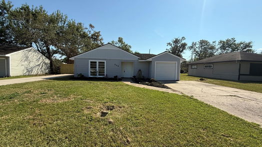 Lake Jackson 1-story, 3-bed 506 Center Way Street-idx