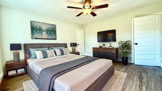 Lake Jackson 1-story, 3-bed 506 Center Way Street-idx