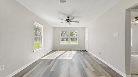 Lake Jackson 1-story, 3-bed 131 Huisache Street-idx