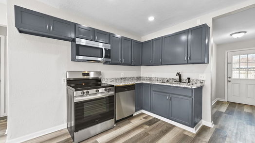 Lake Jackson 1-story, 3-bed 131 Huisache Street-idx