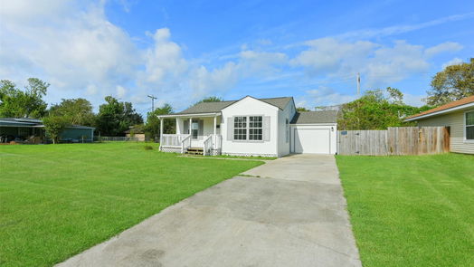 Lake Jackson 1-story, 3-bed 131 Huisache Street-idx