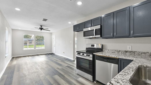 Lake Jackson 1-story, 3-bed 131 Huisache Street-idx