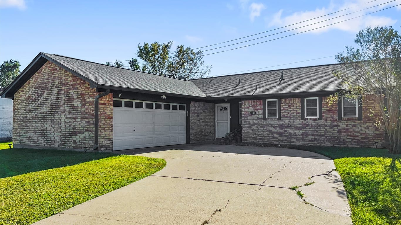 Lake Jackson 1-story, 3-bed 418 Oleander Street-idx