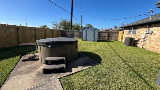 Lake Jackson 1-story, 3-bed 418 Oleander Street-idx