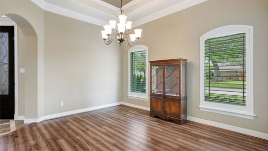 Lake Jackson 2-story, 4-bed 51 Snowberry Court-idx