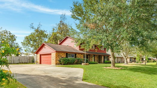Lake Jackson 2-story, 4-bed 118 Cardinal Street-idx