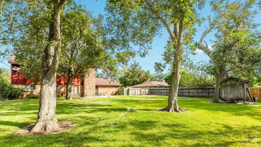 Lake Jackson 2-story, 4-bed 118 Cardinal Street-idx