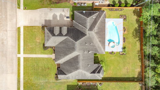 Lake Jackson null-story, 4-bed 230 Arrowhead Drive-idx