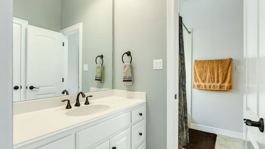 Lake Jackson null-story, 4-bed 230 Arrowhead Drive-idx
