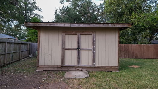 Lake Jackson 2-story, 3-bed 103 Wedgewood Street-idx