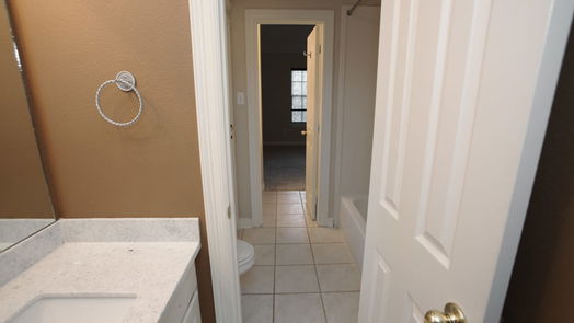 Lake Jackson 2-story, 4-bed 56 Southernwood Court-idx