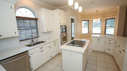 Lake Jackson 2-story, 4-bed 56 Southernwood Court-idx