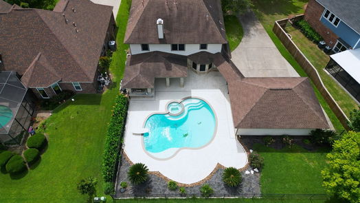 Lake Jackson 2-story, 4-bed 56 Southernwood Court-idx