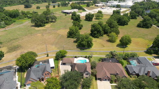 Lake Jackson 2-story, 4-bed 56 Southernwood Court-idx