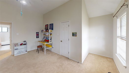 Lake Jackson 2-story, 5-bed 216 River Oaks Drive-idx