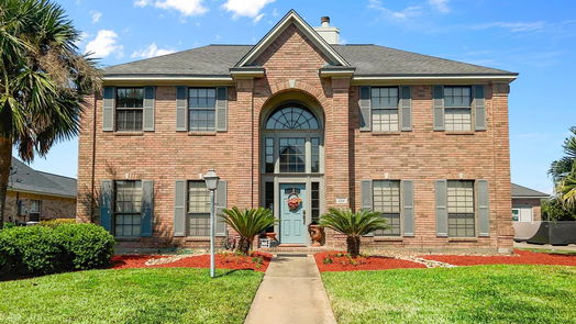Lake Jackson 2-story, 5-bed 216 River Oaks Drive-idx