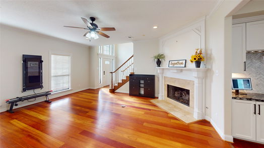 Lake Jackson 2-story, 5-bed 216 River Oaks Drive-idx