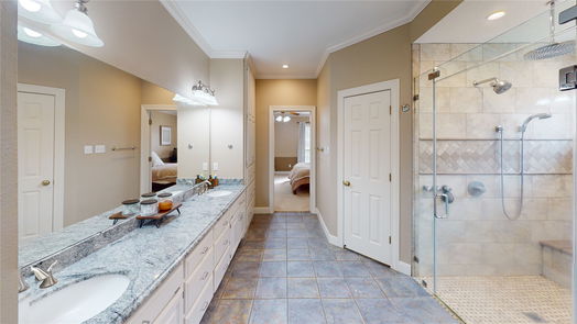 Lake Jackson 2-story, 5-bed 216 River Oaks Drive-idx